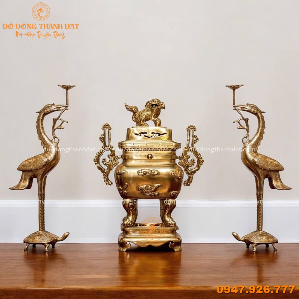 Tam sự đỉnh vuông catut cao 50