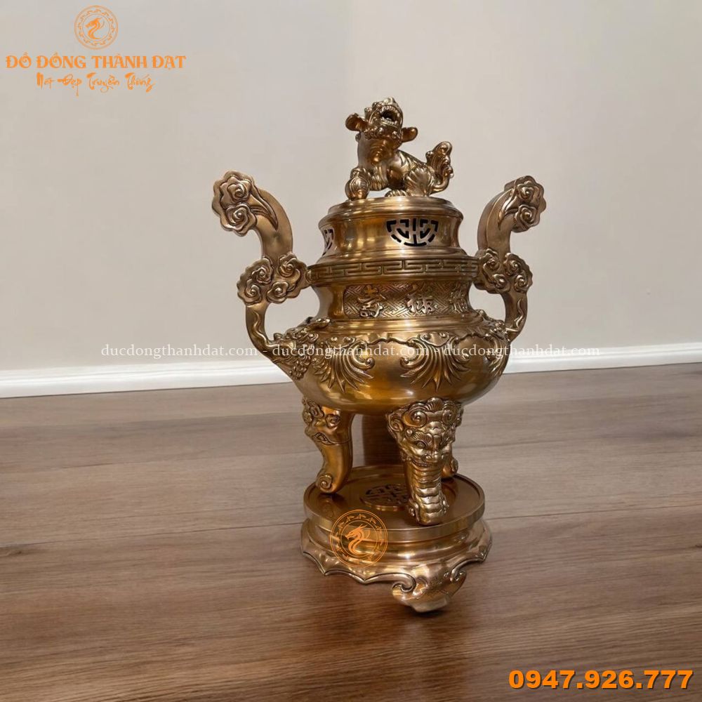 Đỉnh đồng đỏ cao 62