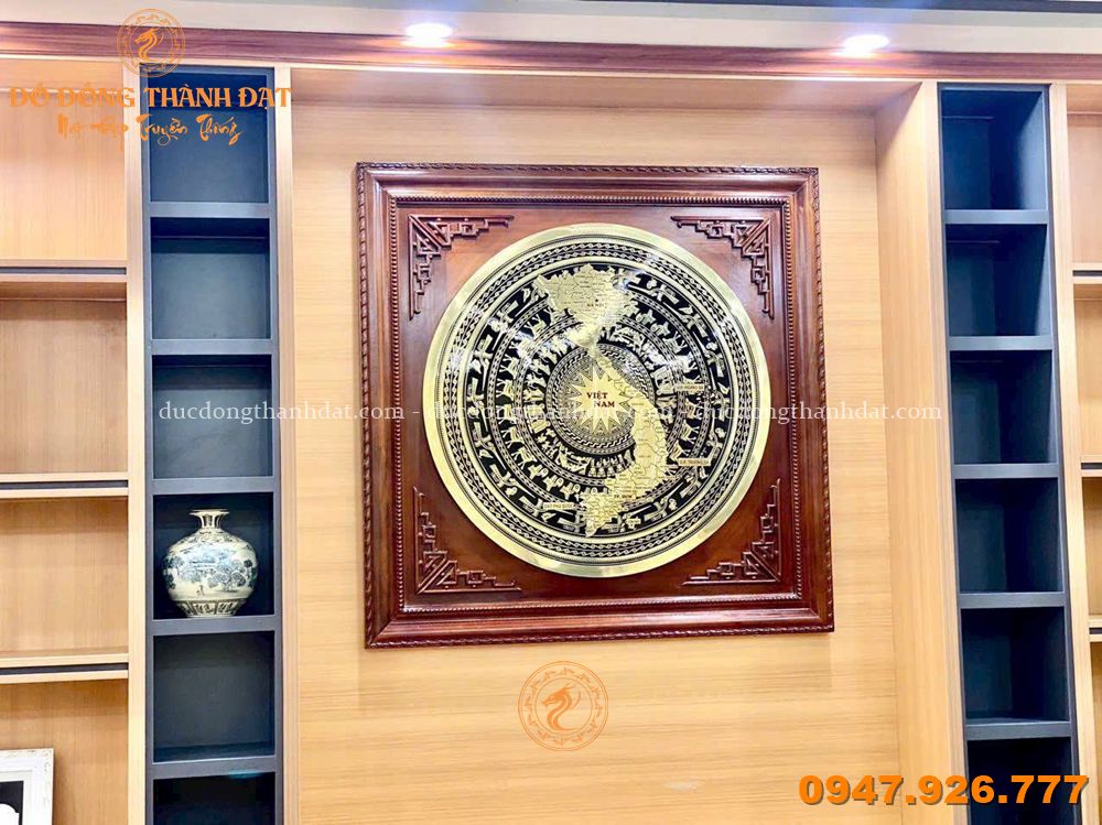 Lắp đặt mặt trống CNC khung gỗ gụ tại Hưng Yên