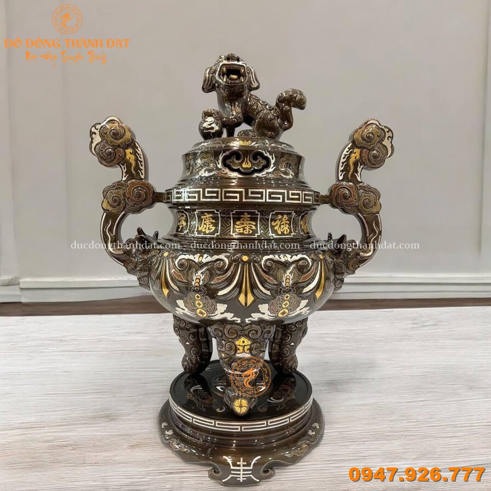Đỉnh đồng khảm ngũ sắc chạm hoa sòi