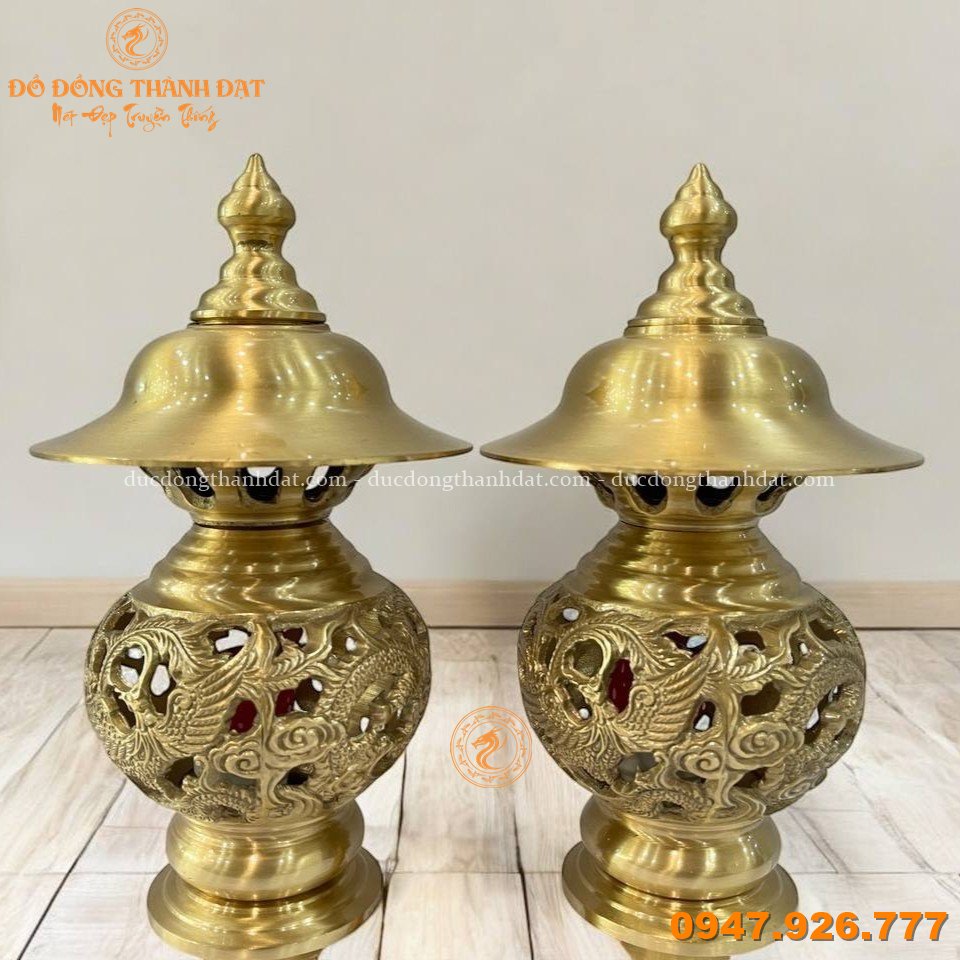 Đèn thờ đồng vàng mộc cao 40cm (2)
