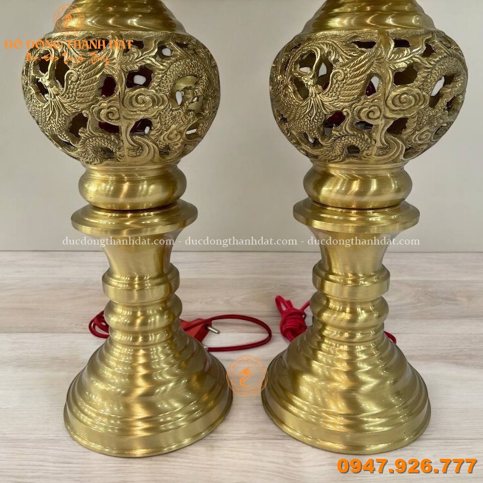 Đèn thờ đồng vàng mộc cao 40cm (3)