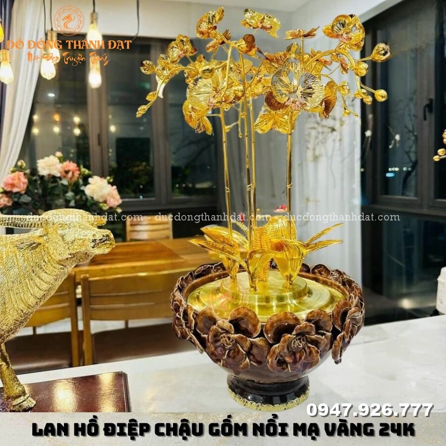 Chậu lan hồ điệp dát vàng 9999 5 cành gốm nổi