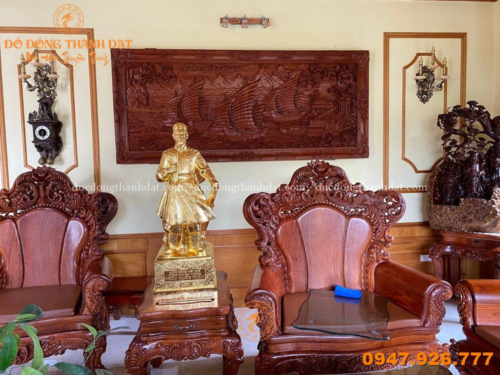 Ý Nghĩa Phong Thủy và Sự Tinh Sảo của Tượng Đồng Trần Hưng Đạo 6 Feedback Tuong Tran Hung Dao (26)