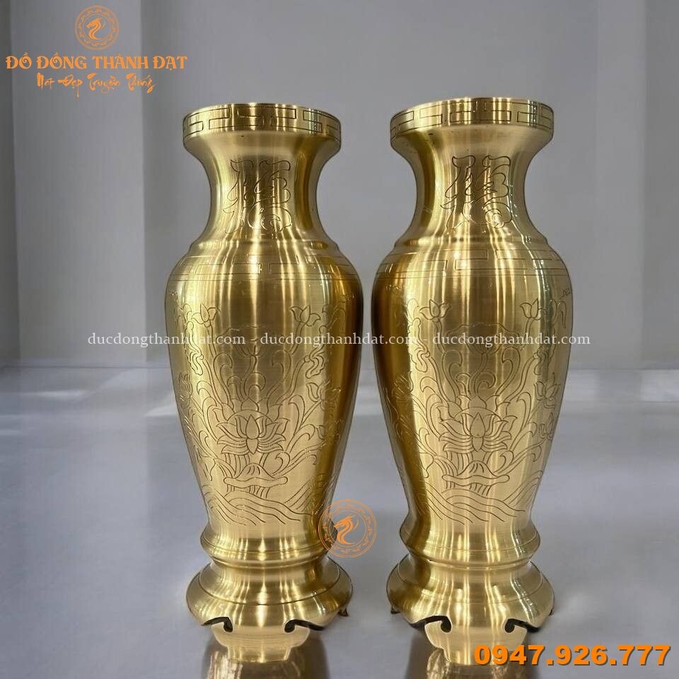 Lọ Hoa Đồng Catut Hoa Văn Chìm