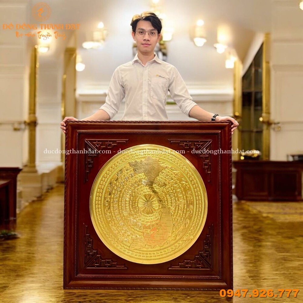 Tranh Mặt Trống Đồng Dát Vàng 9999 Có Bản Đồ Việt Nam