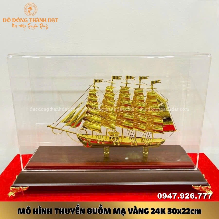 Mô hình thuyền đồng mạ vàng 24 KT:31×22