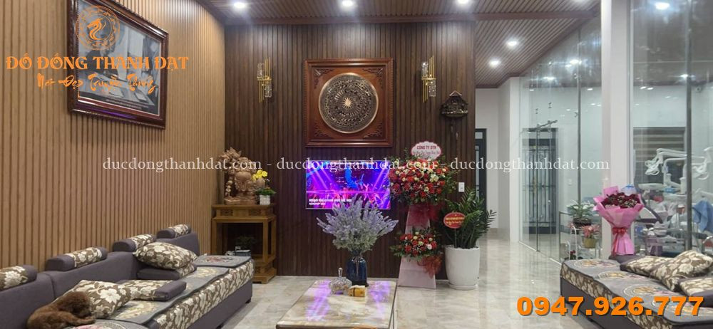 Tranh Mặt Trống Đồng Đỏ 1m2 Khung Gỗ Gụ 1m5 4 Feedback Mat Trong Dong (41)