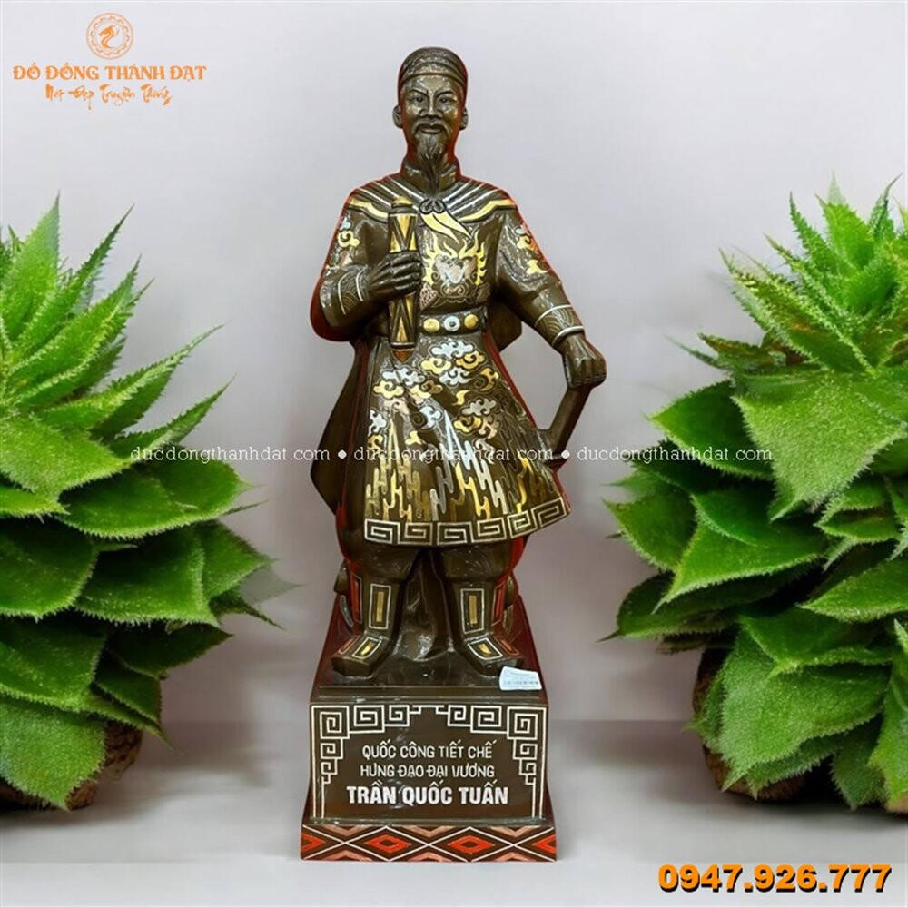 Tượng đồng Trần Hưng Đạo khảm tam khí 70cm hàng thường