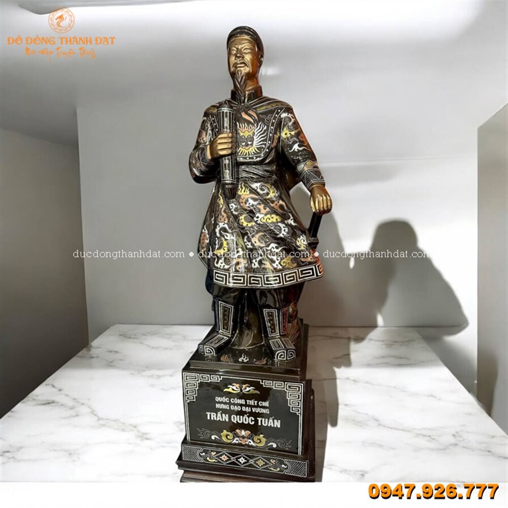 Tượng Trần Hưng Đạo khảm tam khí cao 90cm hàng kỹ