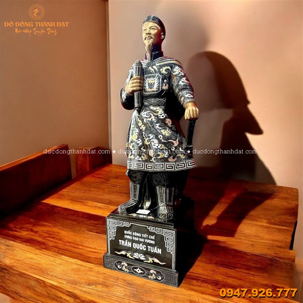 Tượng đồng Trần Hưng Đạo khảm tam khí 70cm hàng kỹ