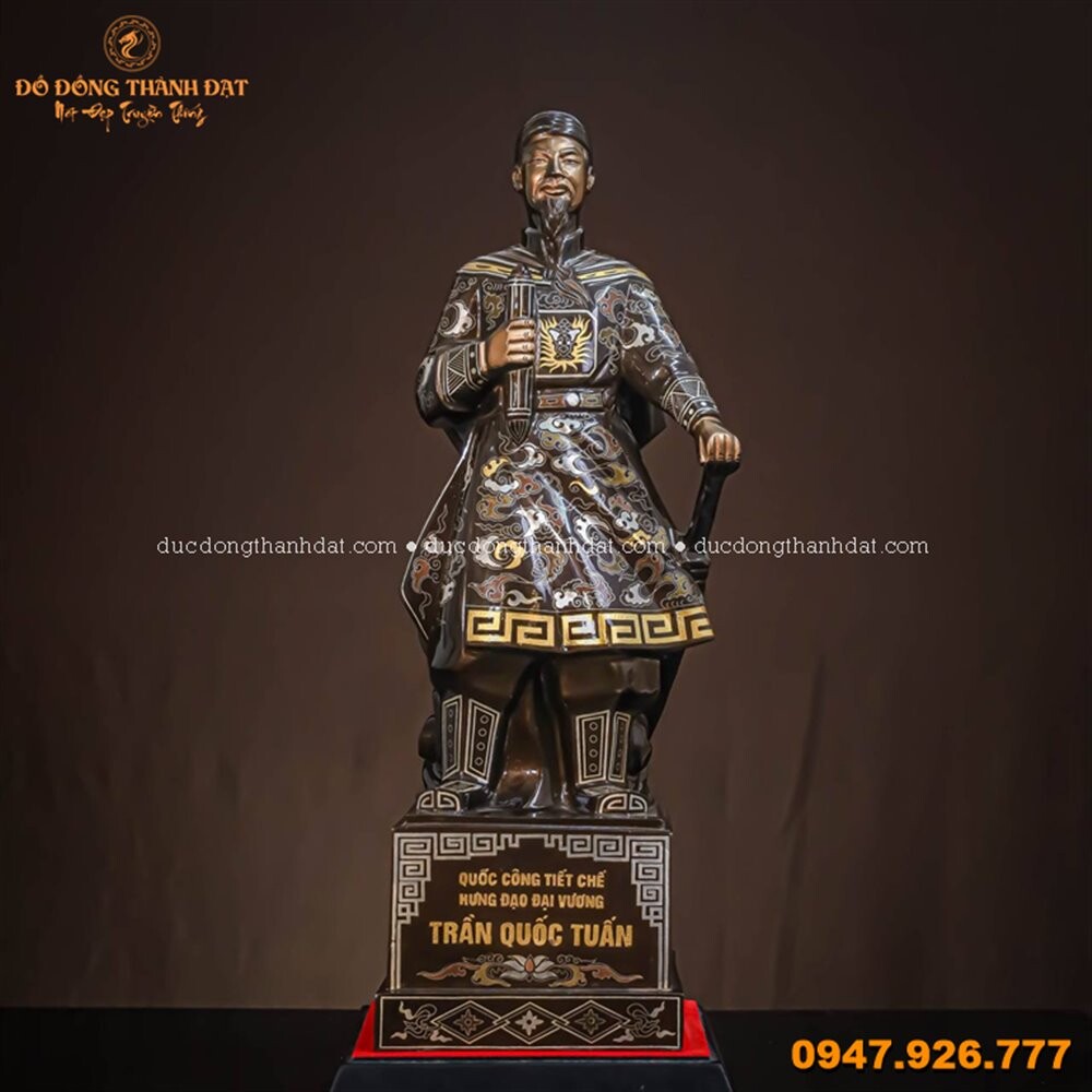 Tượng Trần Hưng Đạo khảm ngũ sắc cao 50cm