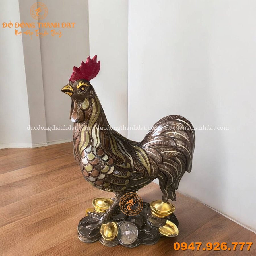 Tượng gà bằng đồng khảm ngũ sắc cao 40cm 1 Tuong Ga Bang Dong Ma Vang (8)