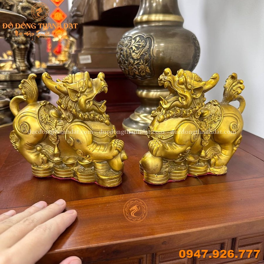 Tượng Tỳ Hưu bằng đồng kích thước cao 13cm 1 Ty Huu Bang Dong (1)