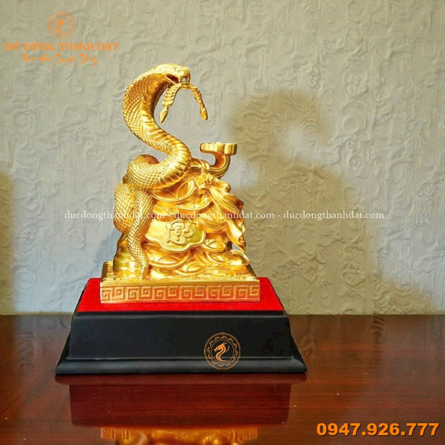 Tượng Rắn Phong Thủy Dát Vàng 9999 Cao 23cm 5 Tuong Ran Phong Thuy Dat Vang 9999 (5)