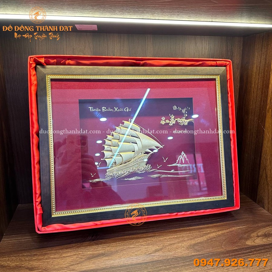 Top 10 quà tặng ngày 30/4 – 1/5 ý nghĩa, độc đáo và ấn tượng tặng sếp, lãnh đạo 21 tranh thuyền buồm mạ vàng 30x39cm quà tặng