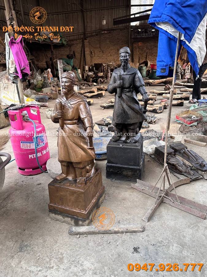 Quá Trình Đúc Tượng Trần Hưng Đạo Bằng Đồng – Tinh Hoa Nghề Đúc Truyền Thống Việt Nam 2 Xuong Duc Tuong Tran Hung Dao (2)