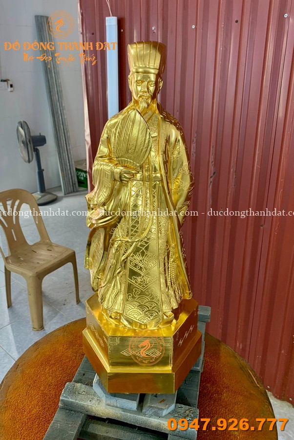 Tượng Khổng Minh Đồng Đỏ Dát Vàng 9999 Cao 70cm 1 Tượng Khổng Minh đồng đỏ Dát Vàng Cao 70cm (4)