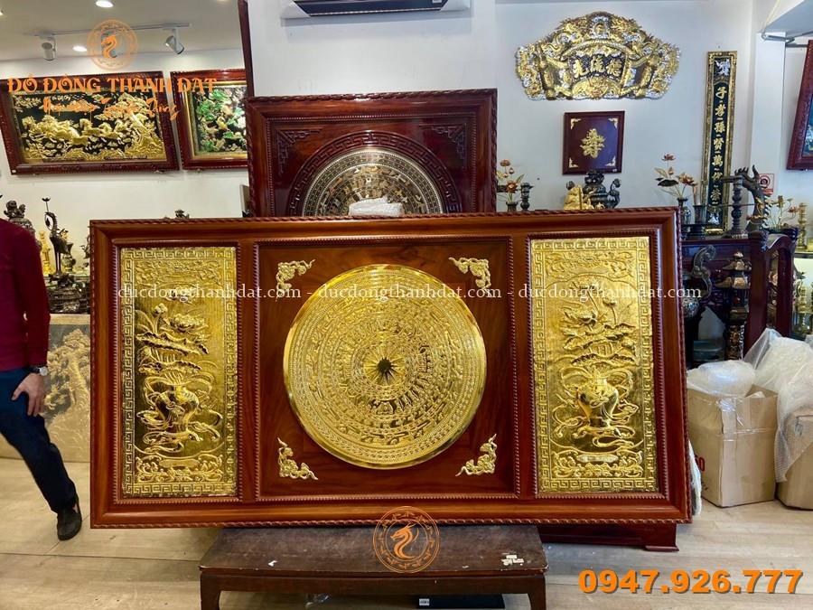 Ý nghĩa tranh trống đồng treo phòng khách trong phong thủy 10 Tranh Trong Dong Binh Sen (3)