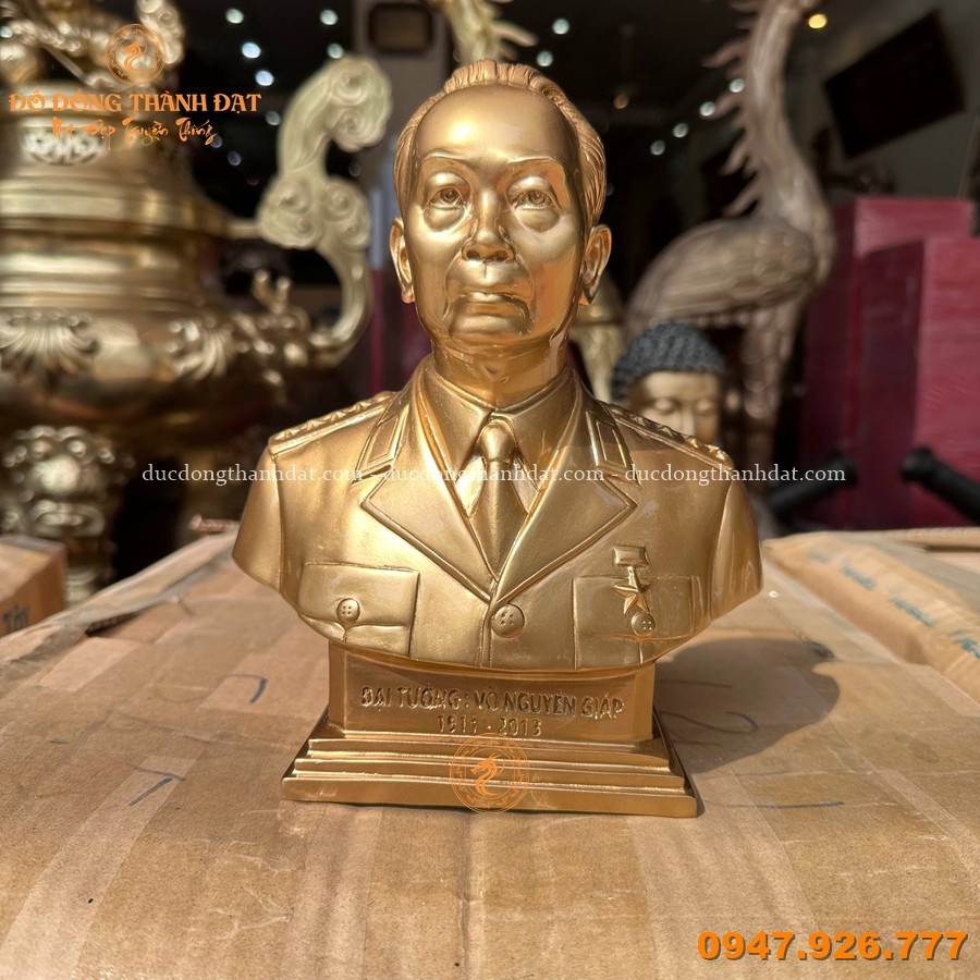 Tượng Bác Giáp Bằng Đồng Bán Thân Cao 23cm 2 Tuong Bac Giap Bang Dong Ban Than 23cm (2)