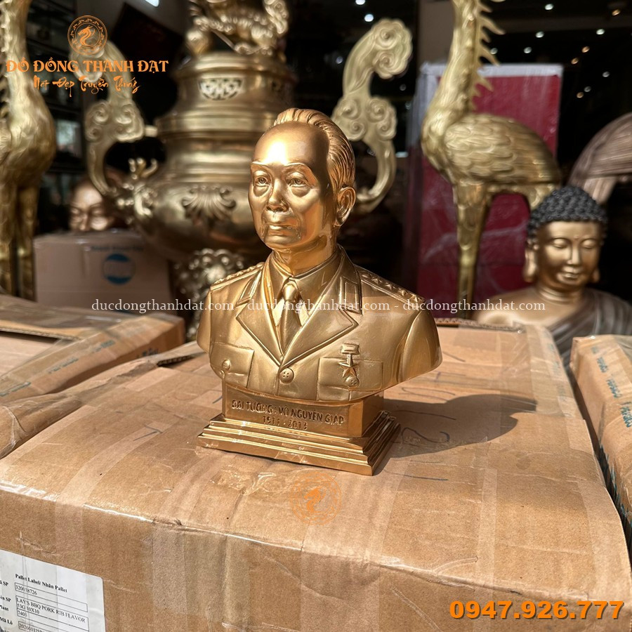 Tượng Bác Giáp Bằng Đồng Bán Thân Cao 23cm 4 Tuong Bac Giap Bang Dong Ban Than 23cm (4)