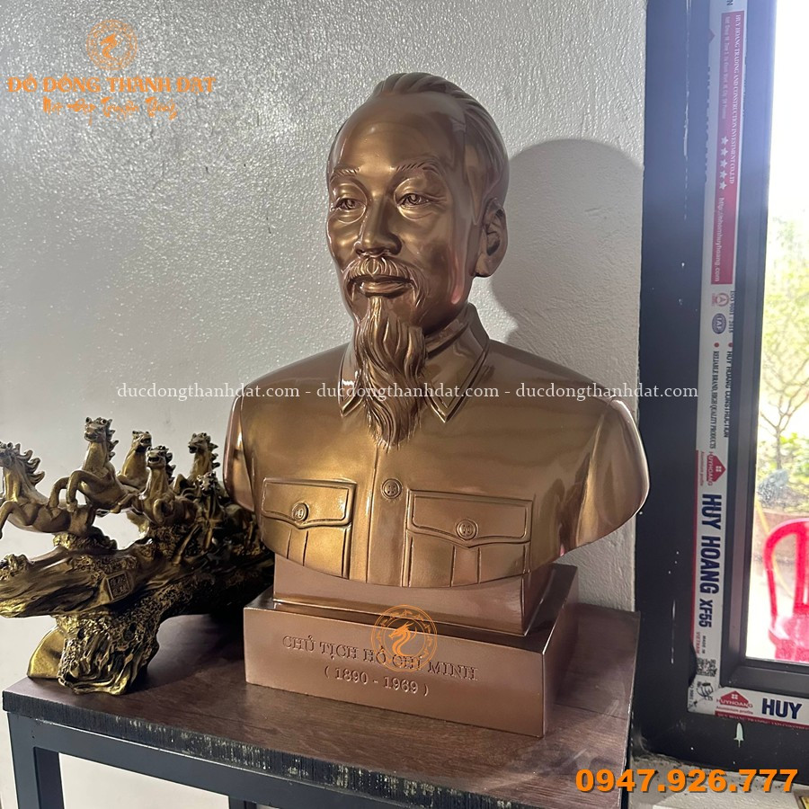 Tượng Bác Hồ Bằng Đồng Bán Thân Cao 47cm Màu Hun Cổ 3 Tuong Bac Ho Bang Dong Ban Than 50cm Hun (3)