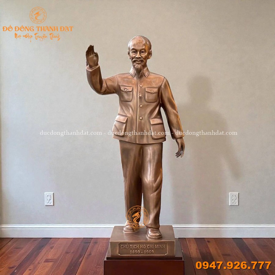 Tượng Bác Hồ Để Bàn Làm Việc – Biểu Tượng Tinh Thần, Đẳng Cấp Không Gian 7 Tuong Bac Ho Dung Vay Tay 70cm Hun uy nghi