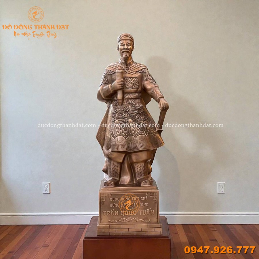 Tượng Trần Quốc Tuấn Đồng Đỏ Hun Cao 70cm 1 Tuong Tran Quoc Tuan Dong Do Hun 70cm (2)
