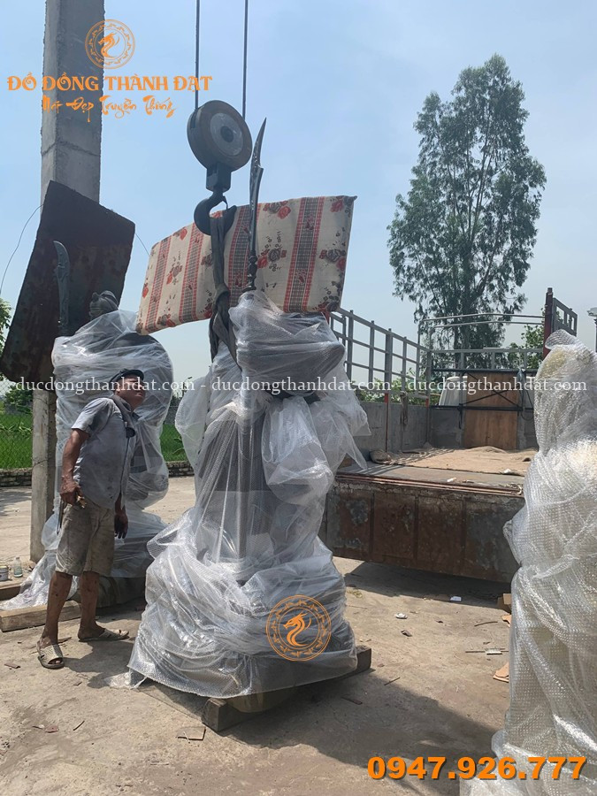 Tượng Quan Vân Trường Bằng Đồng Màu Hun Cao 2m 6 Tuong Quan Van Truong Bang Dong Cao 2m4 (15)