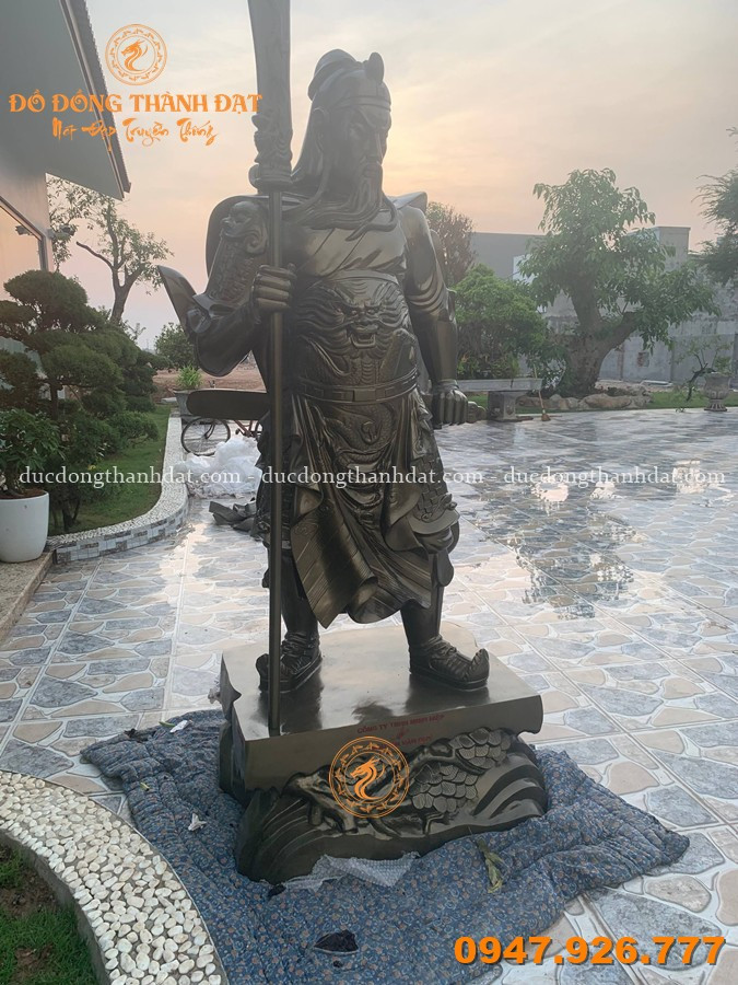 Tượng Quan Vân Trường Bằng Đồng Màu Hun Cao 2m 12 Tuong Quan Van Truong Bang Dong Cao 2m4 (21)
