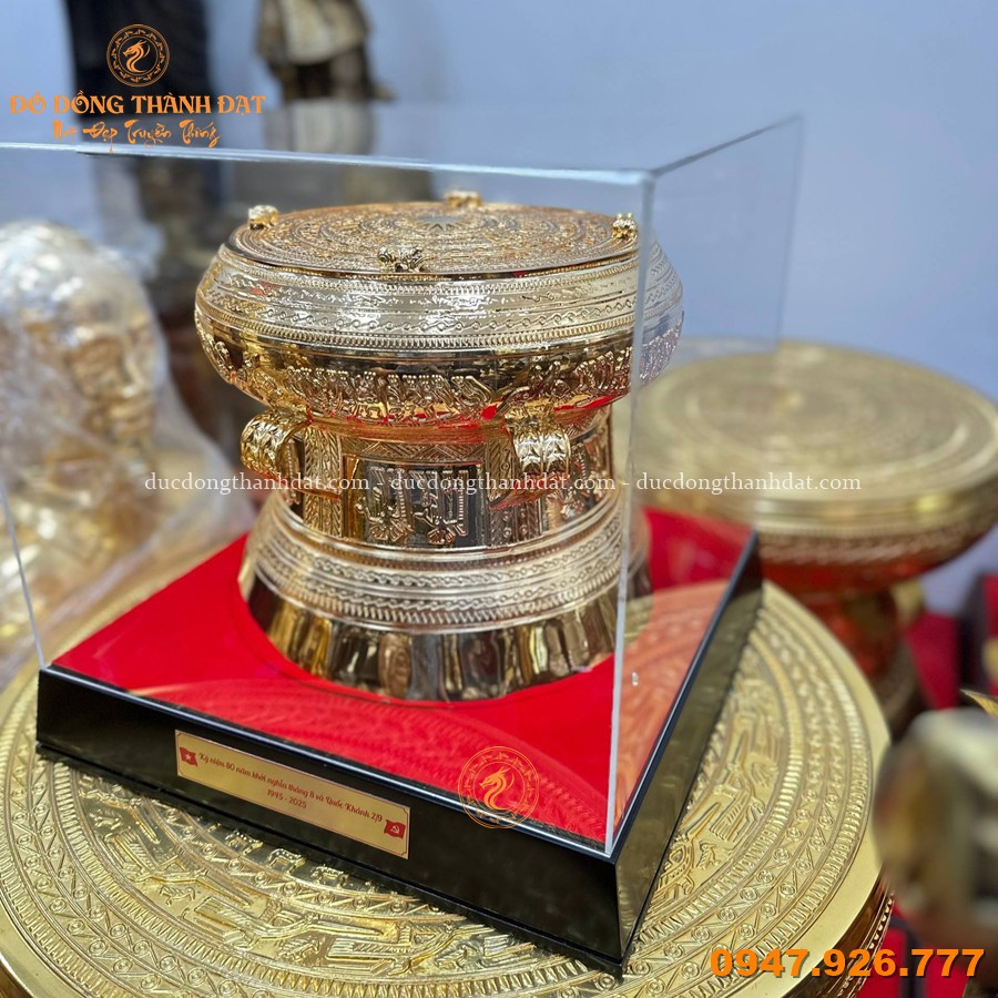 Quả Trống Đồng Mạ Vàng Đường Kính 30cm 2 Qua Trong Dong Ma Vang 30cm (5)