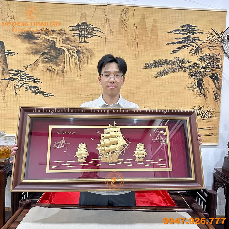 Dát Vàng Theo Yêu Cầu Tại Hà Nội – Nâng Tầm Giá Trị Cho Sản Phẩm Và Không Gian Sống Của Bạn 14 Tranh Thuan Buom Xuoi Gio Dat Vang 24k 1m07x47 (7)