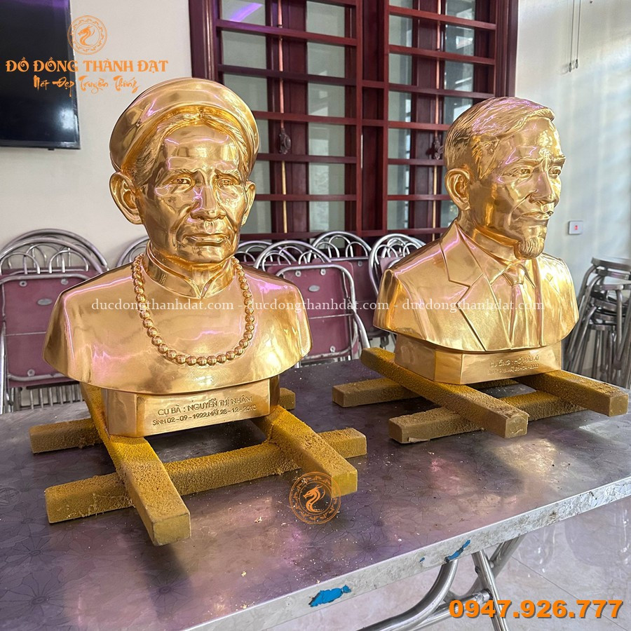 Dát Vàng Tượng Chân Dung, Tượng Truyền Thần Tại Nhà Theo Yêu Cầu 1 Qua Trinh Dat Vang Tuong Theo Yeu Cau Tai Nha (2)