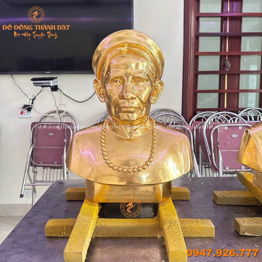 Dát Vàng Tượng Chân Dung, Tượng Truyền Thần Tại Nhà Theo Yêu Cầu 3 Qua Trinh Dat Vang Tuong Theo Yeu Cau Tai Nha (6)