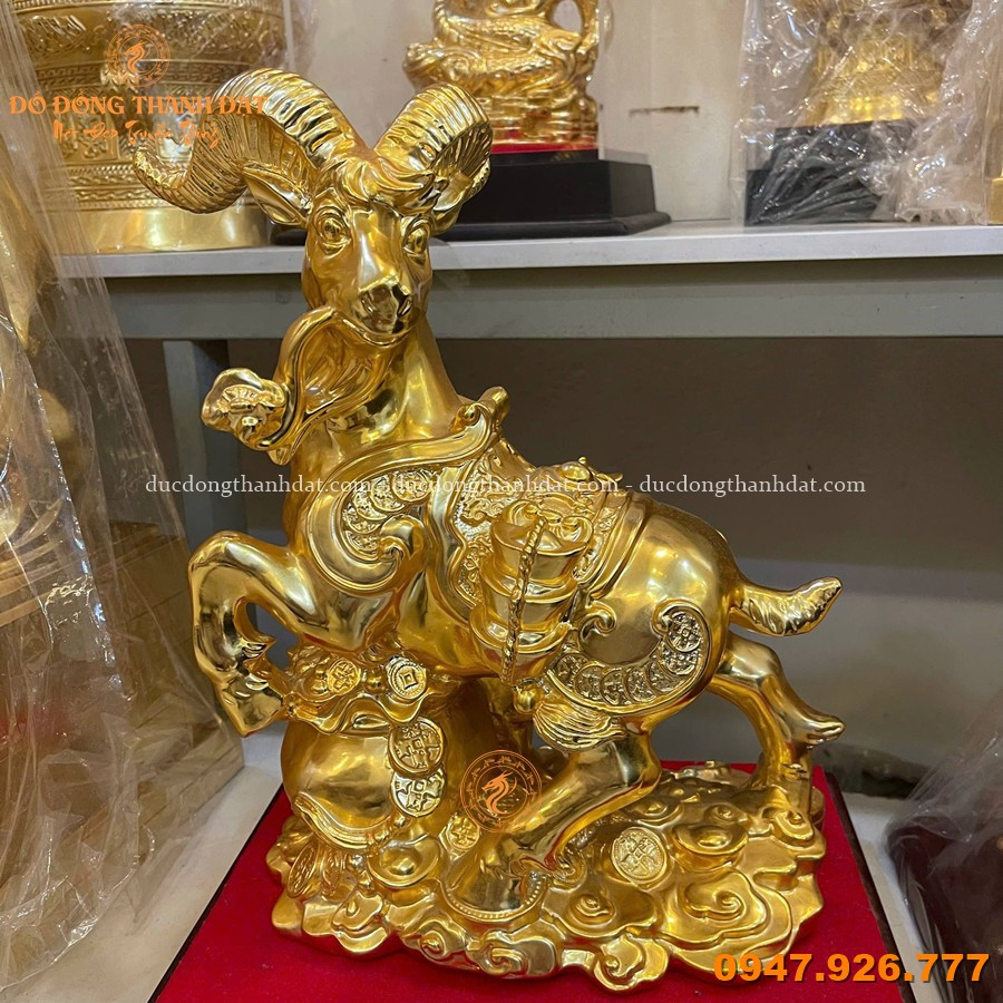 Tượng Dê Bằng Đồng Phong Thủy Năm 2027 - Quà Tặng Cao Cấp 1 Tuong De Dat Vang 32cm (2)